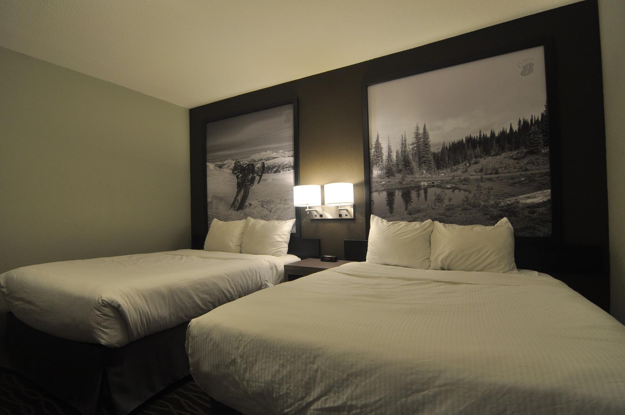 Motel Super 8 By Wyndham Revelstoke Bc Extérieur photo